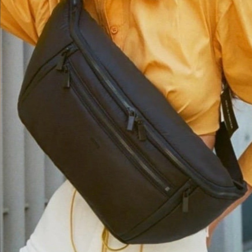 Caraa Large Sling Bag